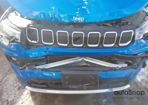 2022 Jeep Compass Limited 4X4 z USA, uszkodzony, nr VIN 3C4NJDCB9NT123457